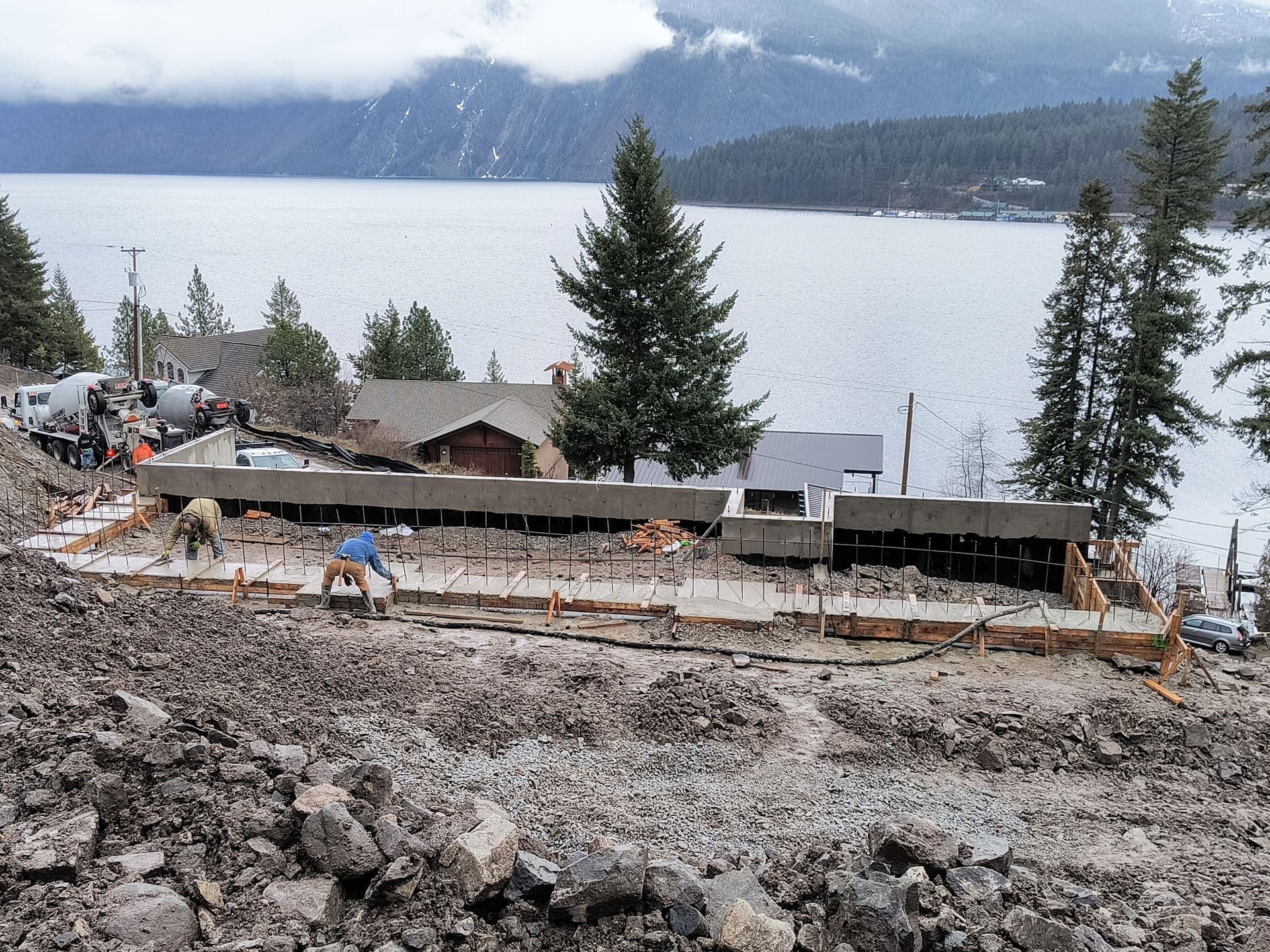 Foundations & Retaining Walls service image