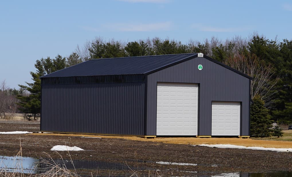 Post Frame / Barndominium Construction service image